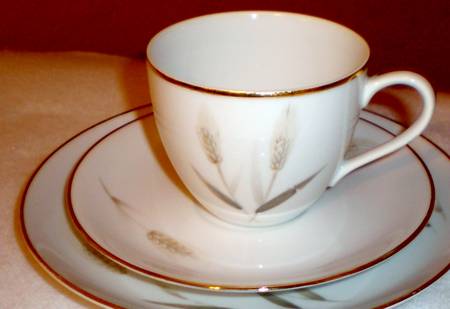 Festive Flat Cup & Saucer Set