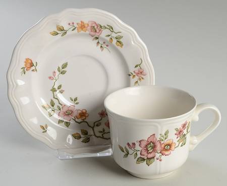 Florganza Flat Cup & Saucer Set