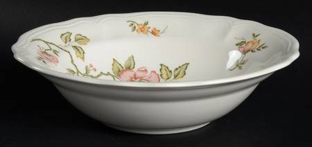 Florganza 9" Round Vegetable Bowl