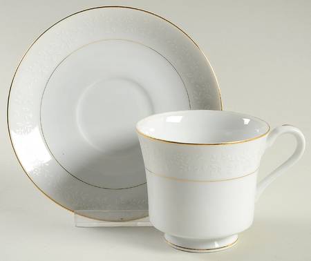 Florencia Footed Cup & Saucer Set
