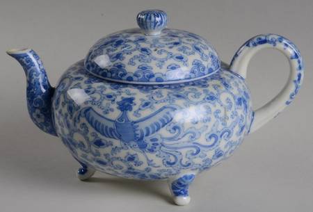 Flying Turkey Mini Teapot & Lid