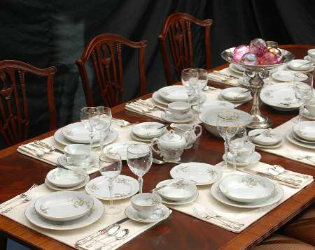 Forget Me Not Pink (#18002R) 61 Piece Estate Set