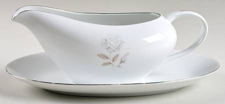 Harmony Gravy Boat & Underplate