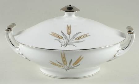 Harvest Song Round Covered Vegetable
