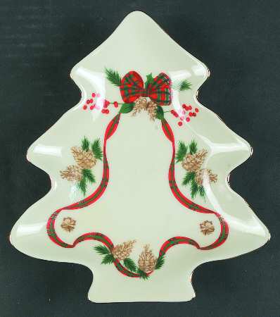 Holiday Tidings 1 Part Medium Tree Shaped Dish