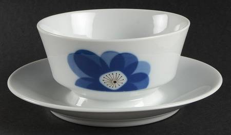 Indigo Moon Gravy Boat with Attached Underplate