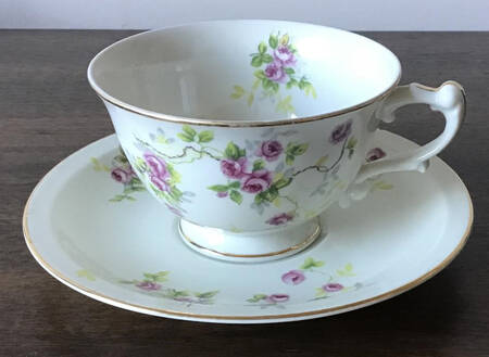 JAP4 Footed Cup & Saucer Set