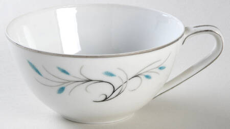 Jeannette Flat Cup by Japan