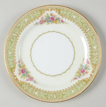 Jeanne Bread & Butter Plate by Japan