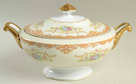 Judith Round Covered Vegetable