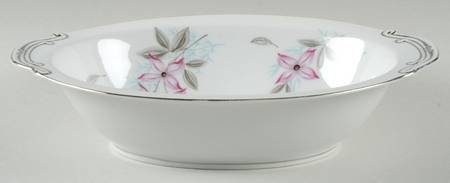 Lynnbrook 11" Oval Vegetable Bowl