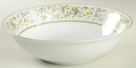 Lynrose 9" Round Vegetable Bowl