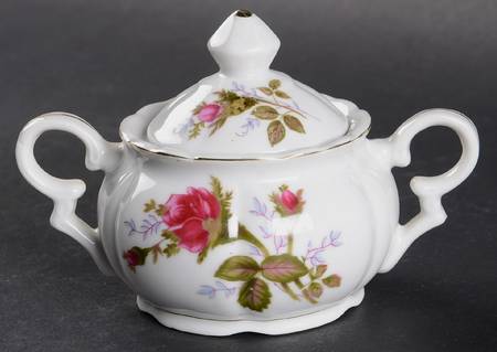 Moss Rose Mini Sugar Bowl & Lid