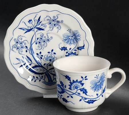 Oriental Onion Flat Cup & Saucer Set