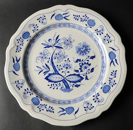 Oriental Onion 12" Chop Plate (Round Platter)