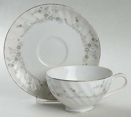 Patricia Footed Cup & Saucer Set