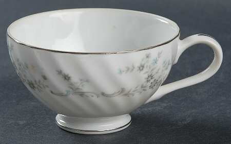 Patricia Footed Cup