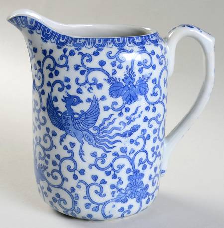 Phoenix Bird 28 Oz Oval Pitcher