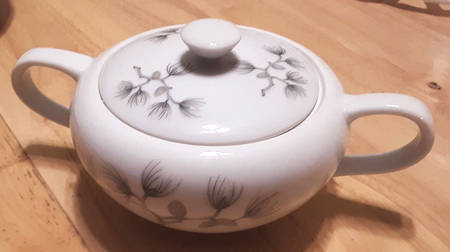 Pine Sugar Bowl & Lid