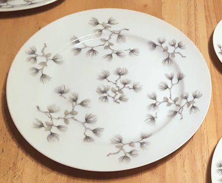 Pine Dinner Plate