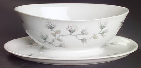 Pine Gravy Boat with Attached Underplate