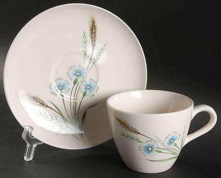 Prairie Flower Flat Cup & Saucer Set