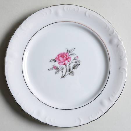 Queen Rose Salad Plate