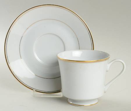 Royale Aurum Footed Cup & Saucer Set