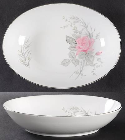 Rose Bouquet (Coupe) 10" Oval Vegetable Bowl