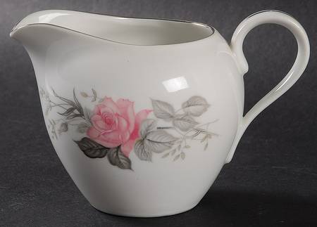 Rose Bouquet (Coupe) Creamer