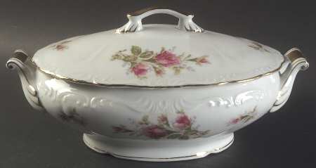 Rose Oval Covered Vegetable