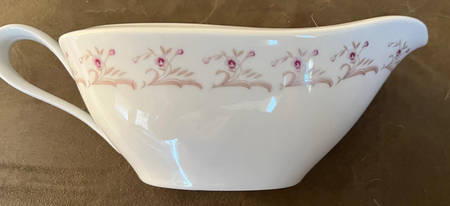 Rosalyn Gravy Boat