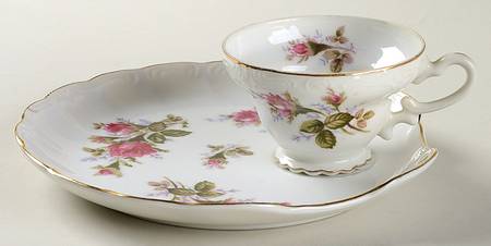 Rosemarie (Scalloped, Pink Flowers) Snack Plate & Cup Set