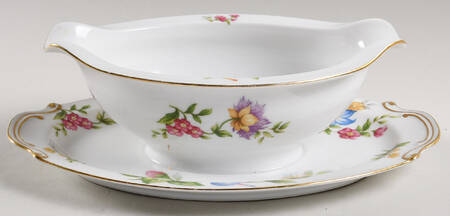 Springtime Gravy Boat with Attached Underplate