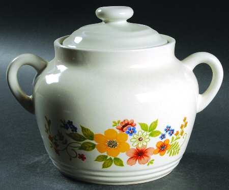 Sweet Flowers Bean Pot & Lid