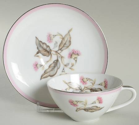 Symphony Flat Cup & Saucer Set