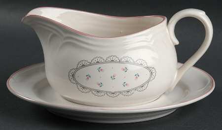 Victoriana Gravy Boat & Underplate