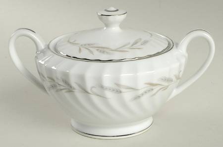 Wheaton Sugar Bowl & Lid