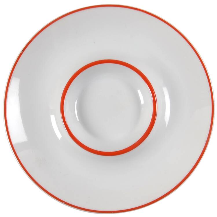 Monique Saucer