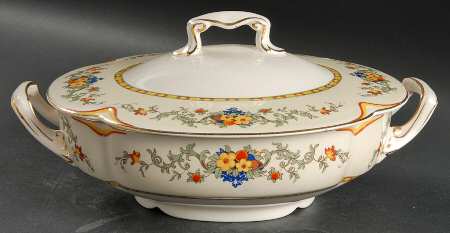 Acton Round Covered Vegetable
