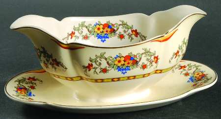 Acton Gravy Boat with Attached Underplate