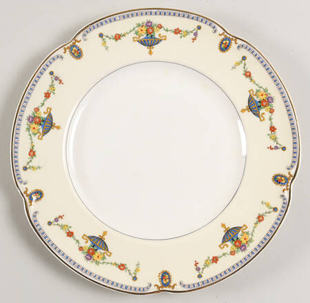 Adam, The (Scalloped) Luncheon Plate