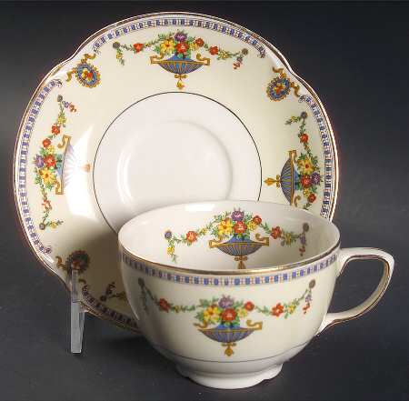Adam, The (Scalloped) Flat Cup & Saucer Set