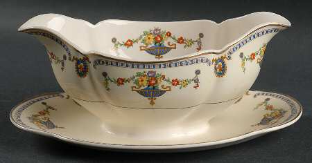 Adam, The (Scalloped) Gravy Boat with Attached Underplate