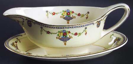 Adam (Smooth) Gravy Boat & Underplate/Relish