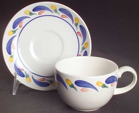 Aquabatic Flat Cup & Saucer Set