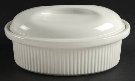 Athena 1.5 Quart Oval Covered Casserole