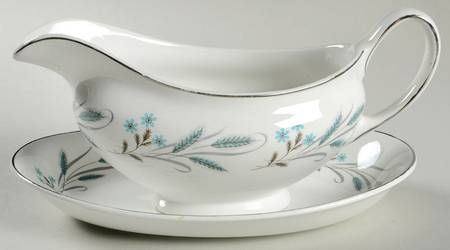 Autumn Song Gravy Boat & Underplate/Relish