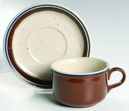 Bahia Flat Cup & Saucer Set