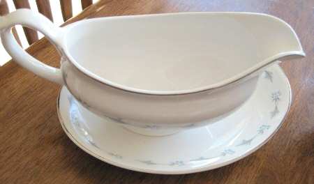 Ballad Gravy Boat & Underplate/Relish
